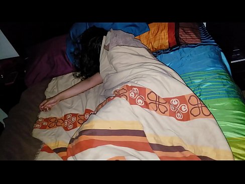 ❤️ Nevlastný syn nadáva svojej mladej nevlastnej matke, zatiaľ čo ona spí. ❤️ Porno video na nás sk.np64.ru